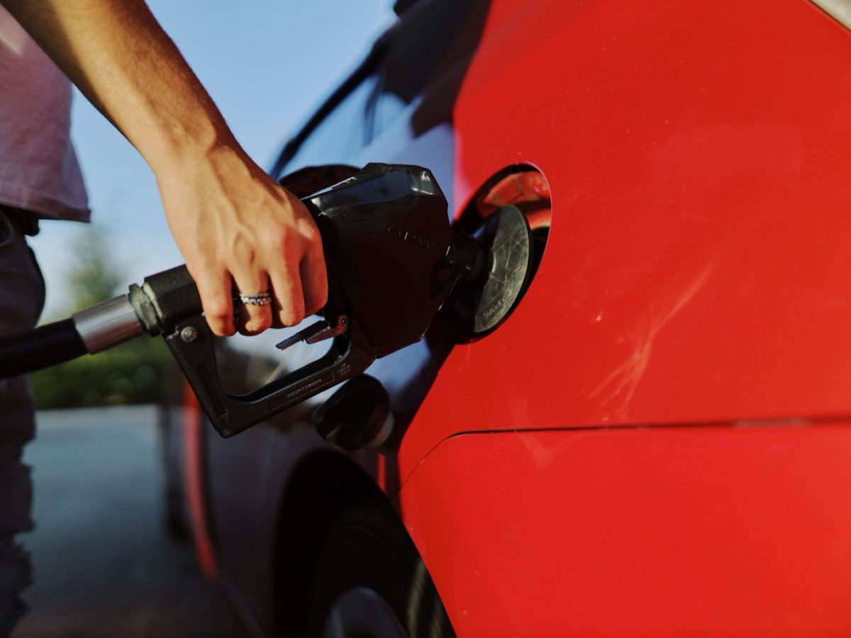 Comment faire face à la flambée des prix des carburants ?