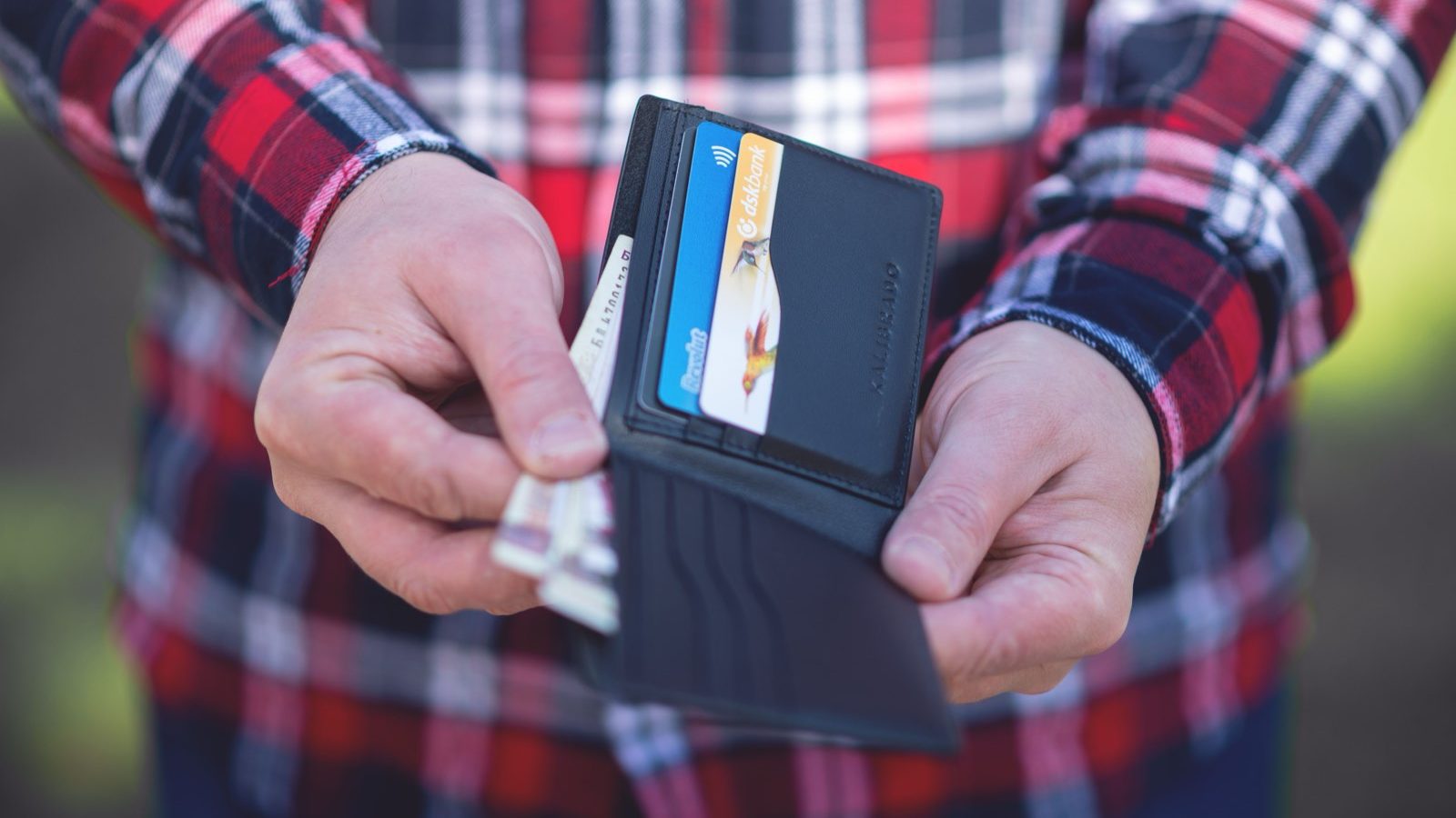 Nickel et la pièce d&rsquo;identité : ce qui est réellement exigé
