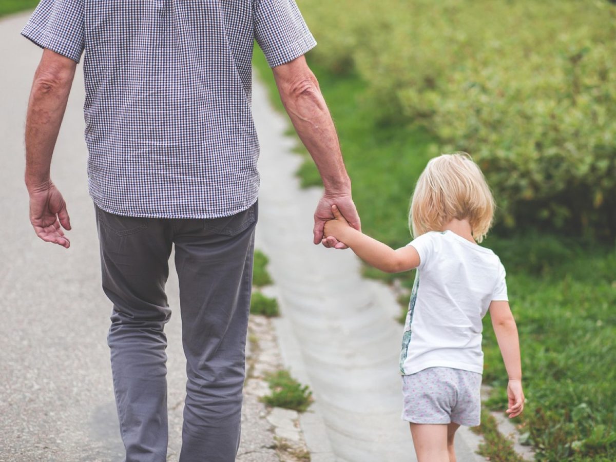 Changer le nom de famille d&rsquo;un enfant mineur : la démarche simple en mairie ne s&rsquo;applique pas
