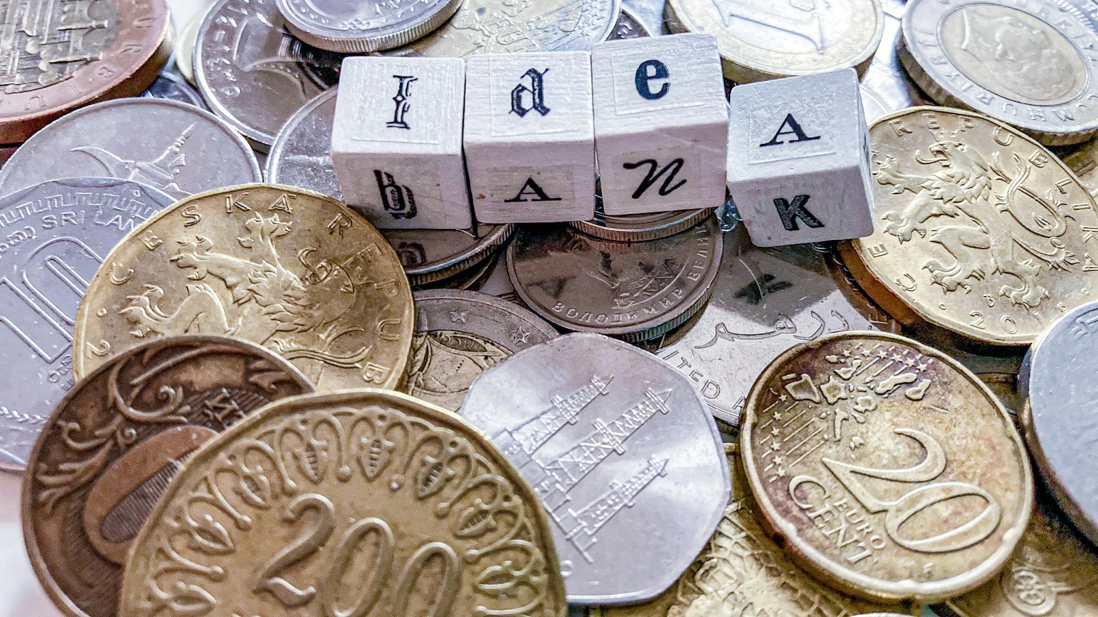 Comment contacter Nickel : tous les formulaires et numéros à connaître